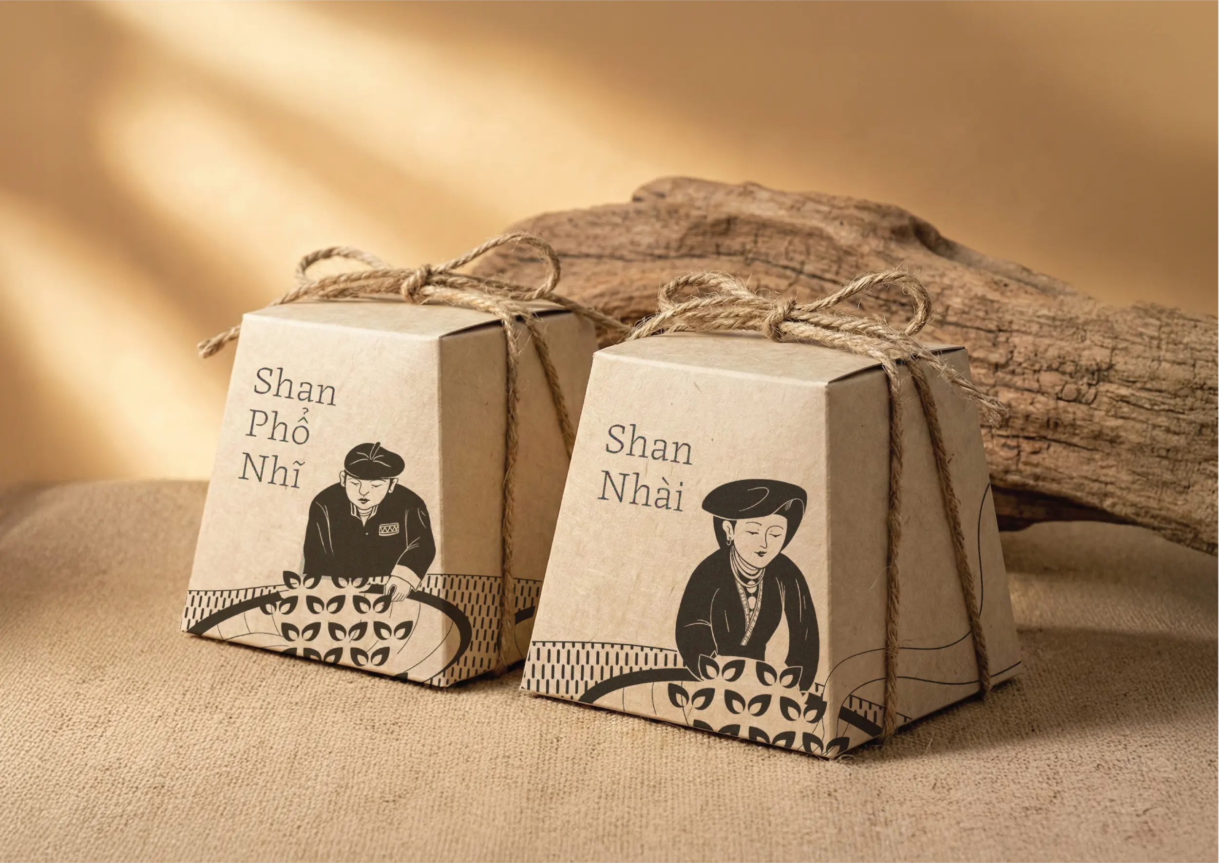 Thiết kế logo và nhận diện thương hiệu Vùng Cao Trà & Cà Phê do Guru Design thực hiện, thiết kế túi trà khô